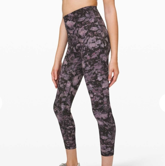 lululemon athletica Pants - Lululemon High Rise Align 25" Leggings Print Pattern Soft